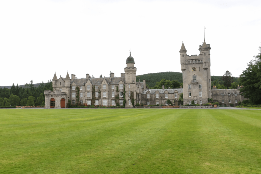 A Family Visit to Balmoral Castle with&nbsp;Kids